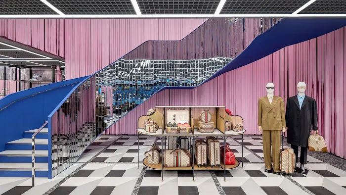 Gucci - New York Meatpacking 8