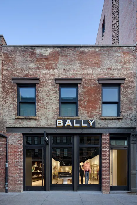 Bally Store 4