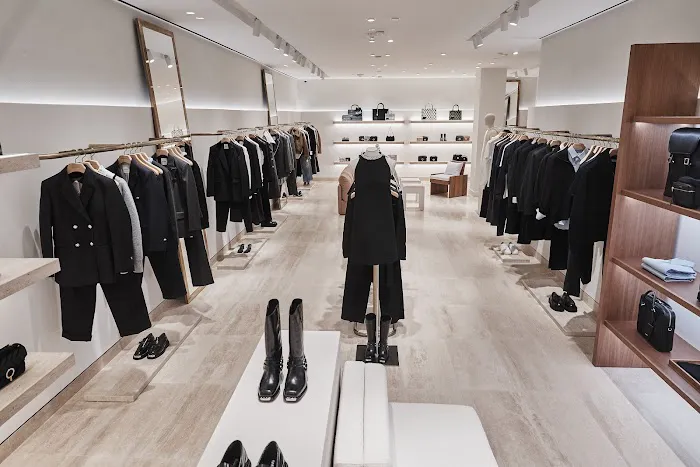 Sandro Meatpacking 4