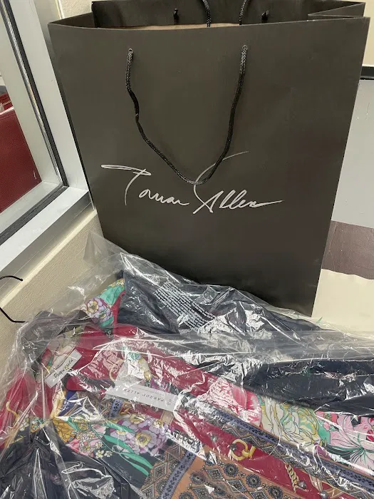 Parron Allen Boutique 2