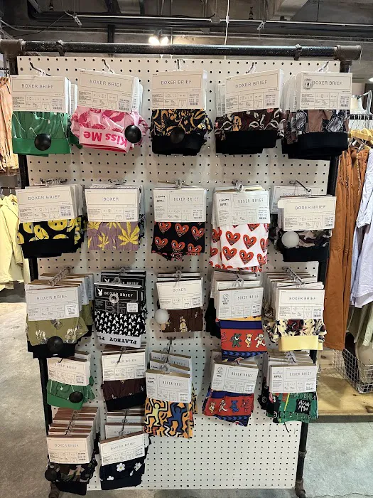 Urban Outfitters 3