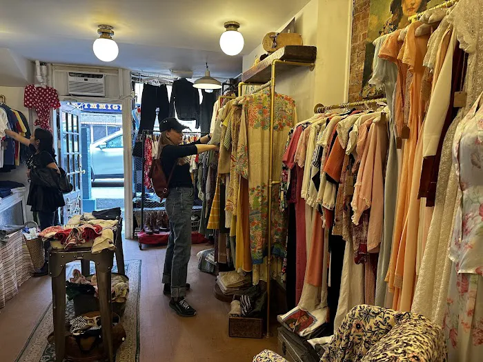 9th St. Vintage 1