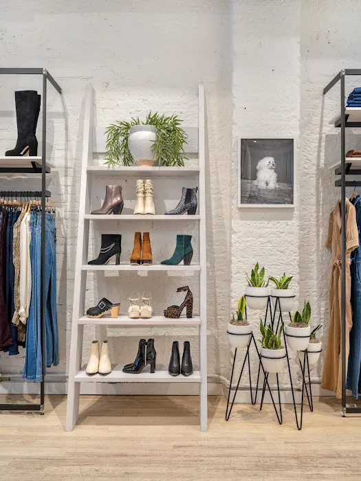 PAIGE Meatpacking 7