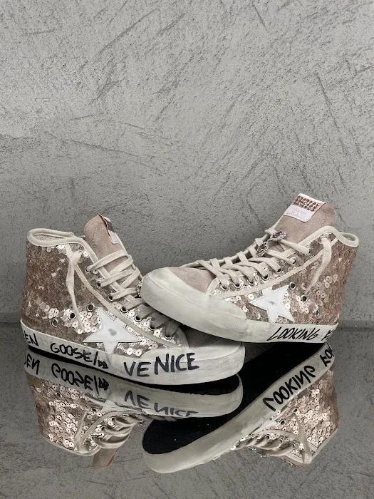 Golden Goose New York Meatpacking 0