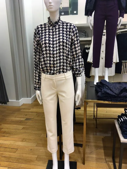 Ann Taylor 7