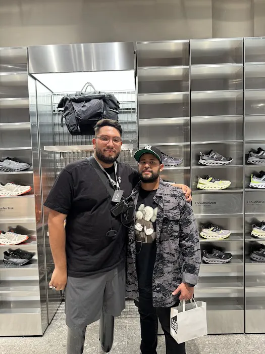 On Flagship Store NYC Flatiron 4