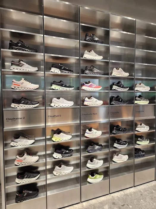 On Flagship Store NYC Flatiron 3