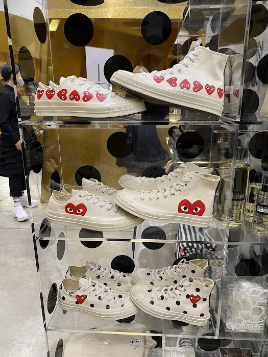 Comme des Garçons 1