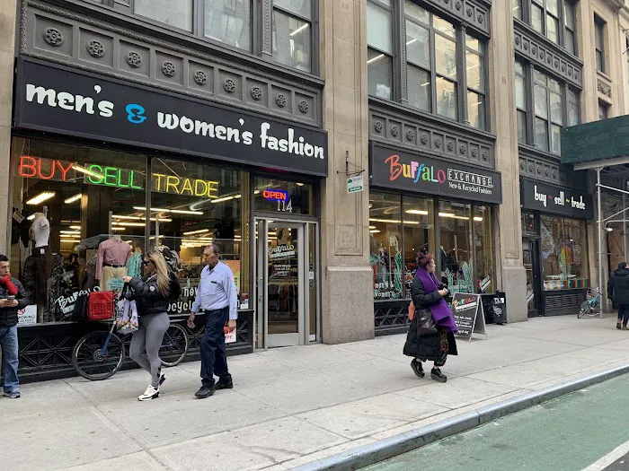Buffalo Exchange 6