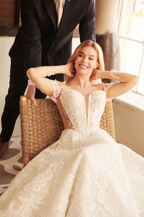 Vivienne Atelier Bridal | Wedding Dress Store New York | Bridal Shop New York 3