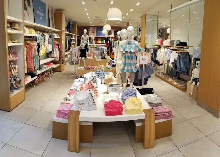 Gap Factory 7