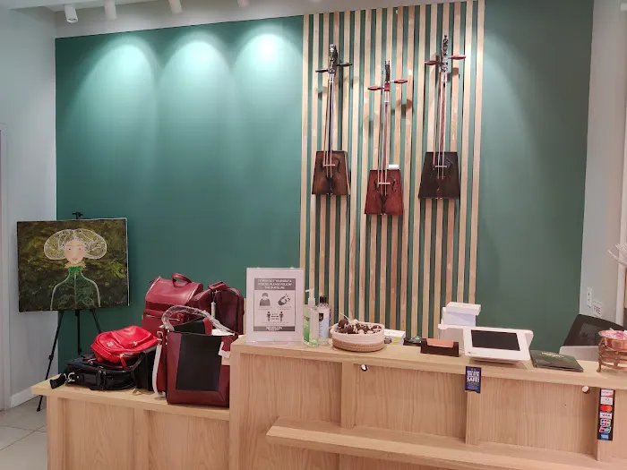 Mongolian Gallery Cashmere store 9