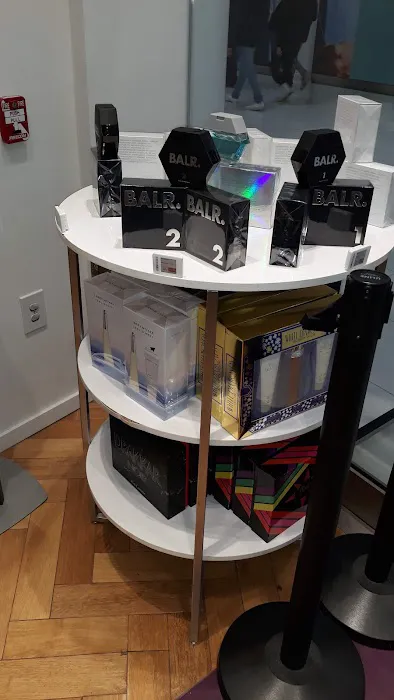 Fragrance.com 4