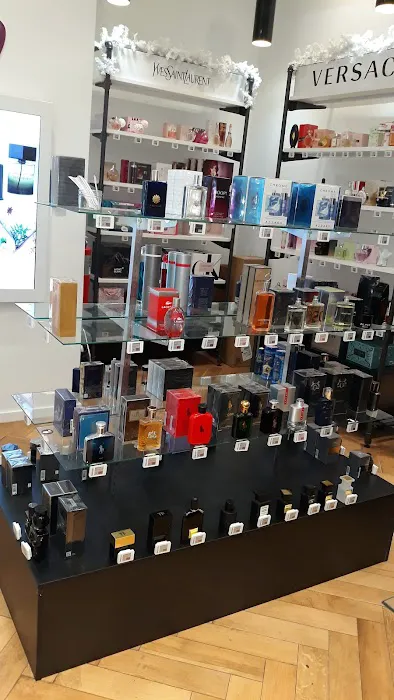 Fragrance.com 5