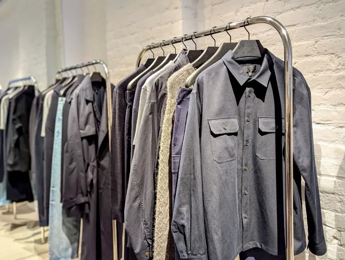 Nili Lotan Men's 4
