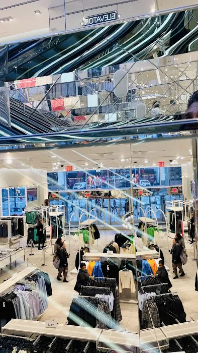 H&M 2