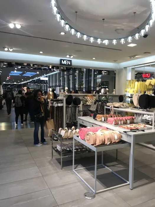H&M 7