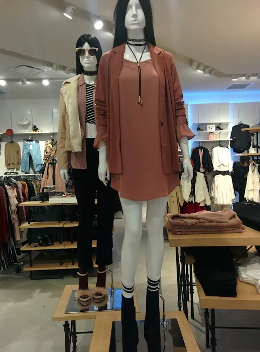 H&M 8