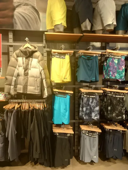 Under Armour Brand House 5