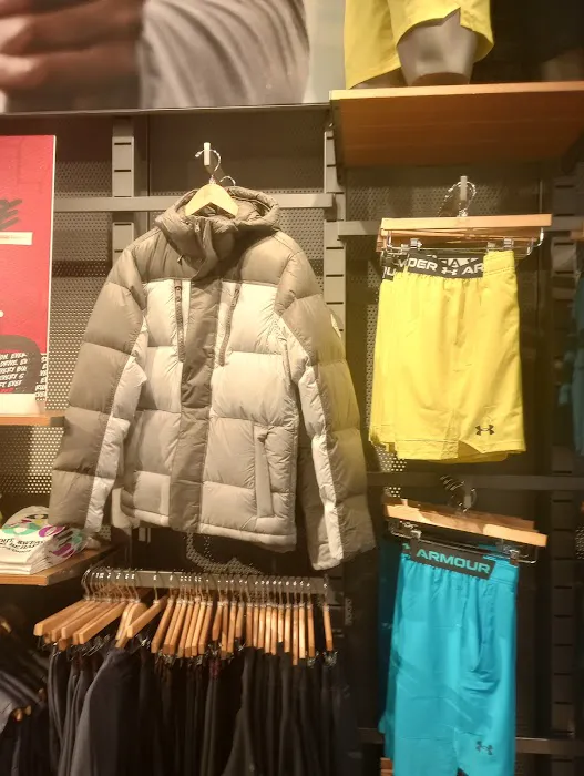 Under Armour Brand House 8