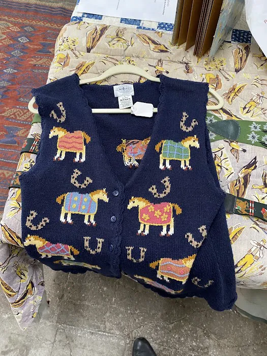 Levi's Knits N Knackeries 8