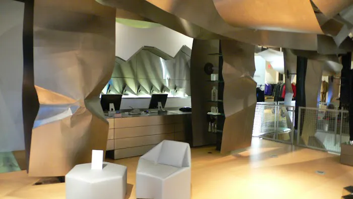 ISSEY MIYAKE / NEW YORK 1