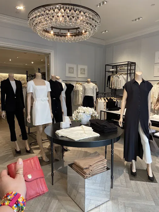 Club Monaco 2