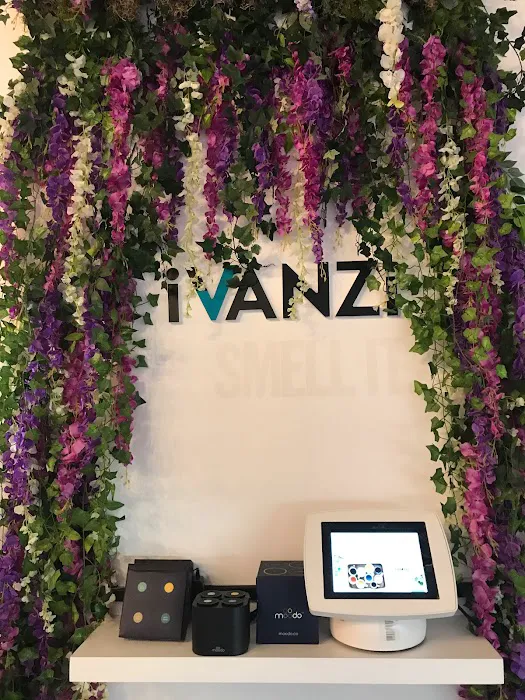 iVANZi 7