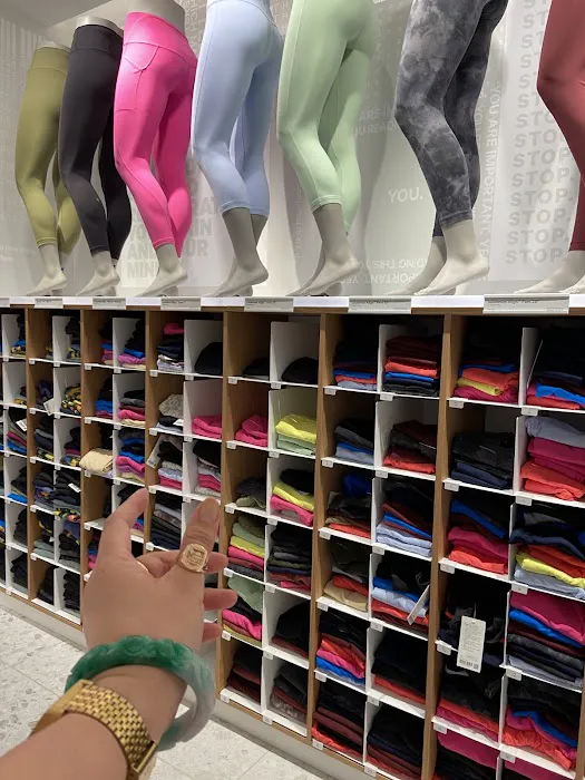 lululemon 1