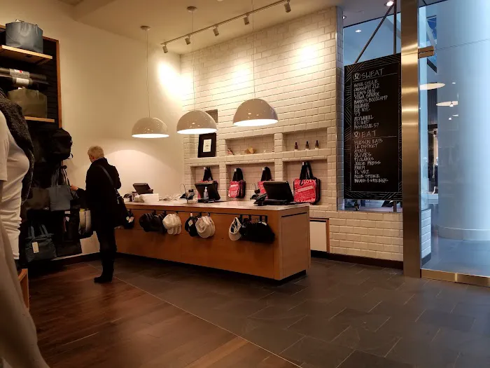 lululemon 6