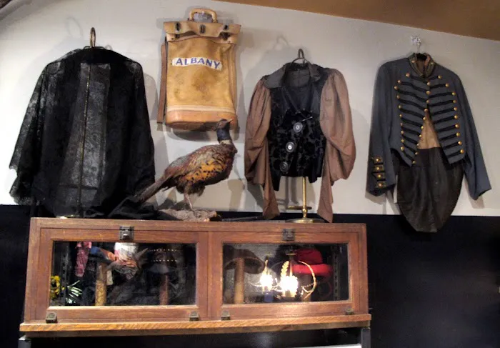 Ritual Vintage Clothing 6
