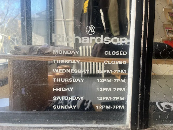 Richardson Shop 0