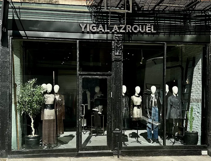 Yigal Azrouël 6