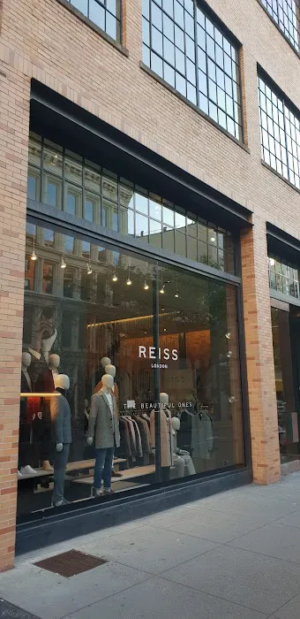 Reiss 3