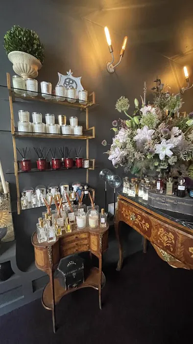 Aedes Perfumery 3