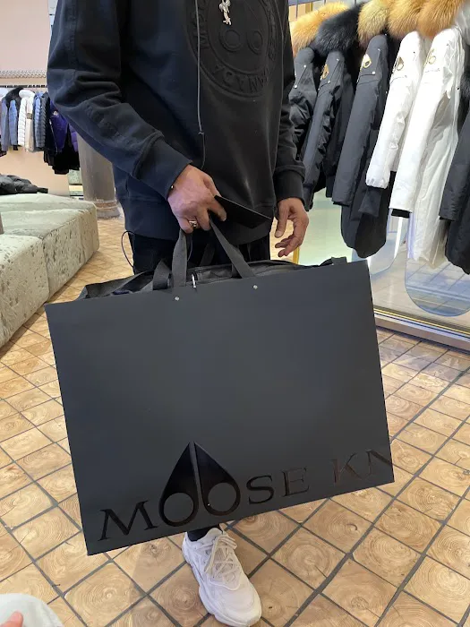Moose Knuckles SoHo 7