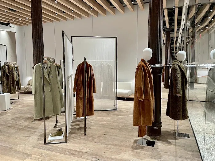 Lafayette 148 New York | Greene Street 4