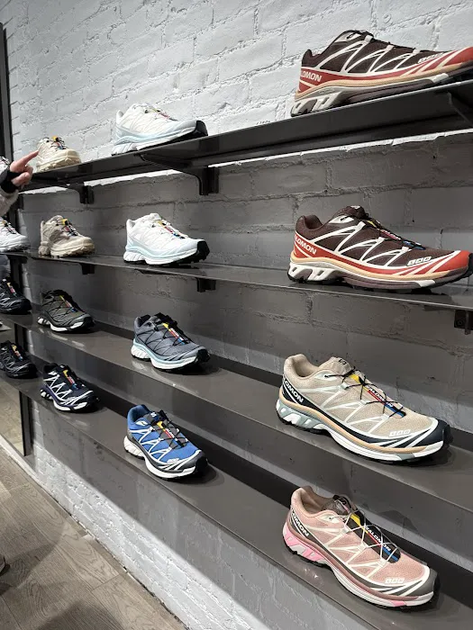Salomon Sportstyle Store 4