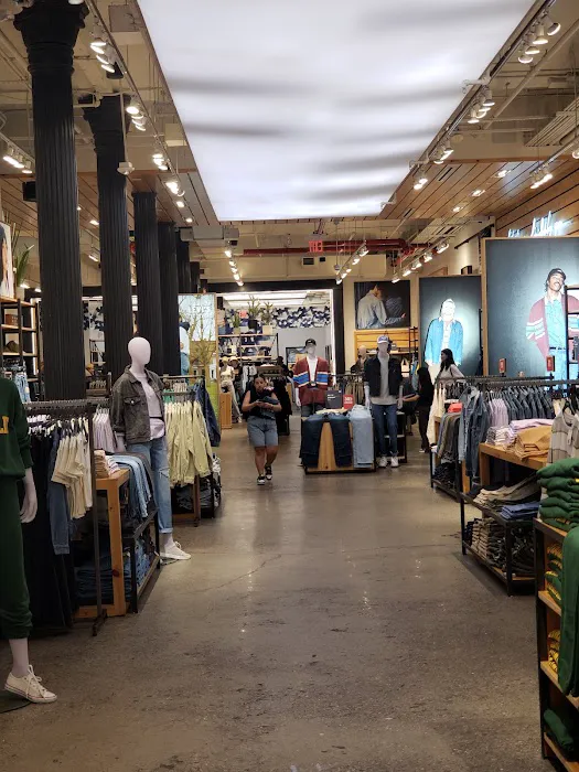 Levi’s Store 1