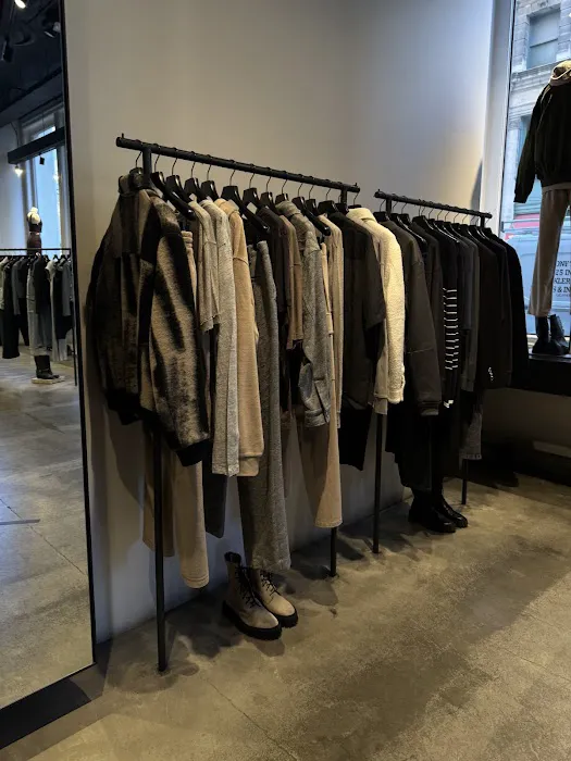 IRO Paris 9
