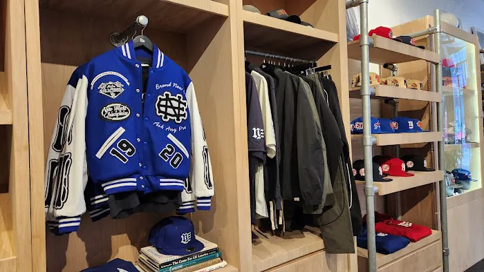 New Era Cap Store 6