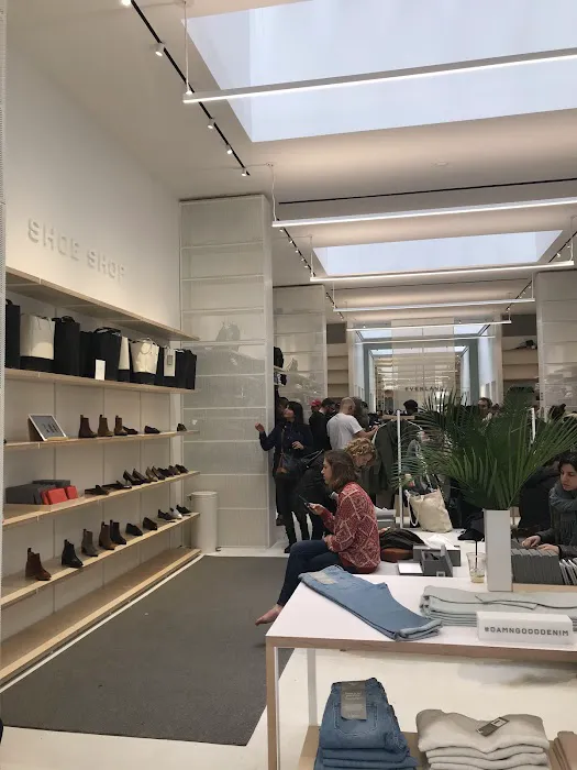 Everlane 2