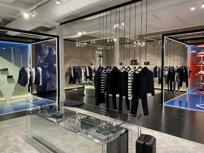 Emporio Armani 4