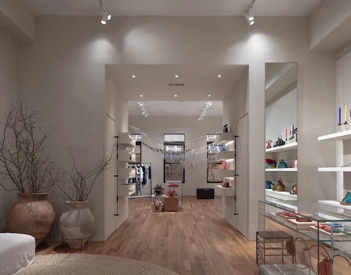 LOEWE Greene st 7