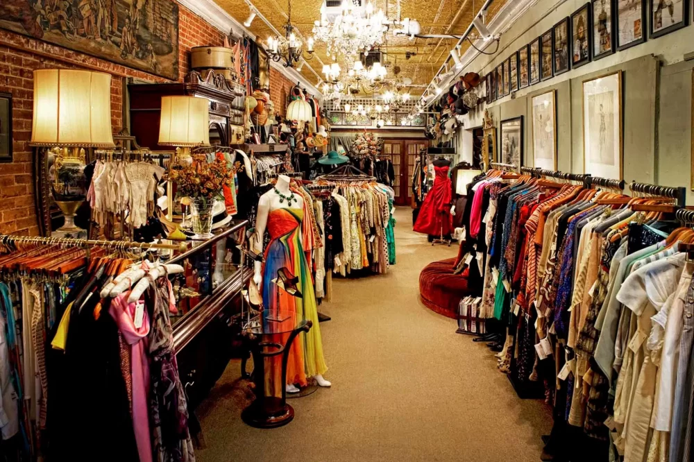 Best Boutiques for Vintage Fashion Finds in the USA