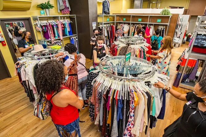 Discover the Best Deals from Small Clothing Shops in the USA