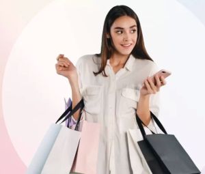 Online vs In-Store Fashion Shopping: The Ultimate Guide for 2025