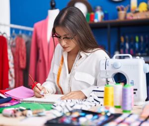 Smart Tips for Fashion Shopping on a Budget – Stylish Finds Without Breaking the Bank