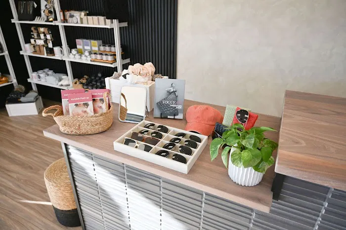 NOLITA BOUTIQUE 1