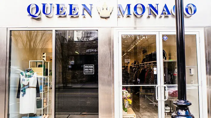 Queen Monaco 9
